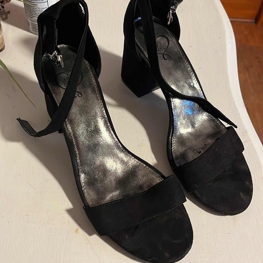 Black heels